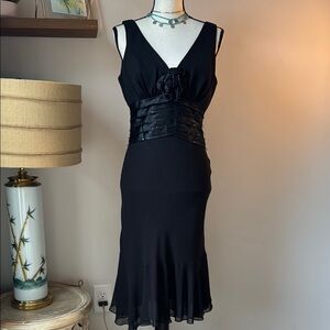 Cachet Black Sheath Midi Dress V-Neck Sleeveless